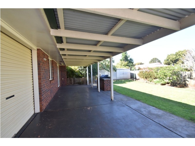 16 Stoneyhurst Court, Glenvale QLD 4350