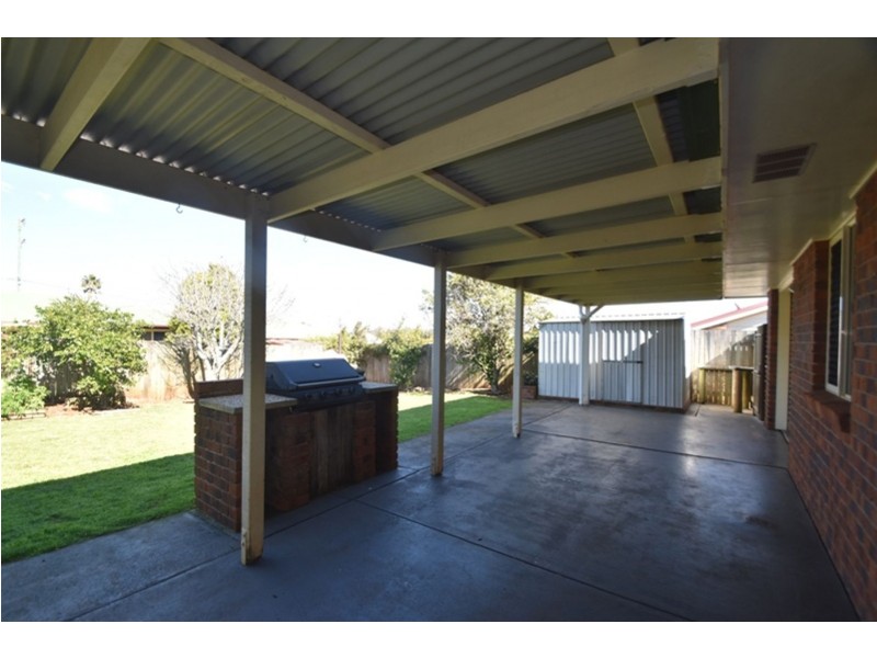 16 Stoneyhurst Court, Glenvale QLD 4350