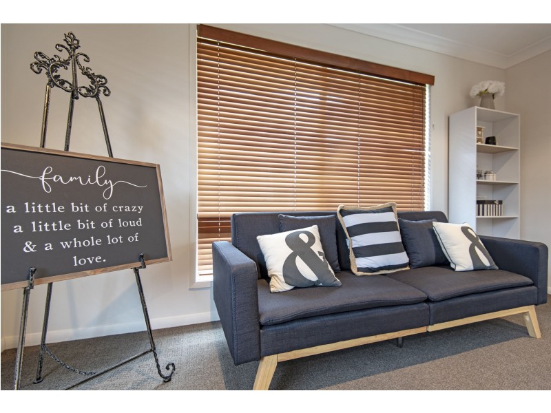 32 Elizabeth Street, Westbrook QLD 4350