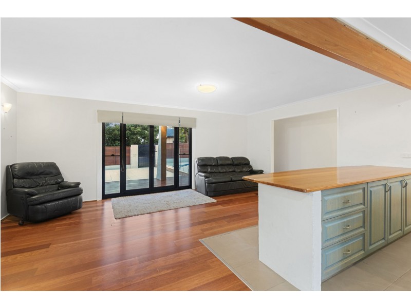 46 Cleary Street, Centenary Heights QLD 4350
