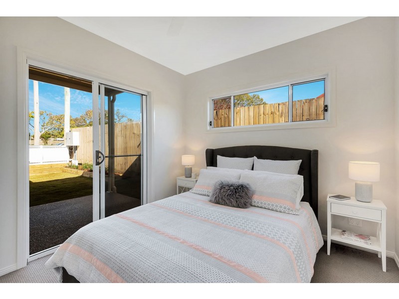 33 Albert Street, Newtown QLD 4350