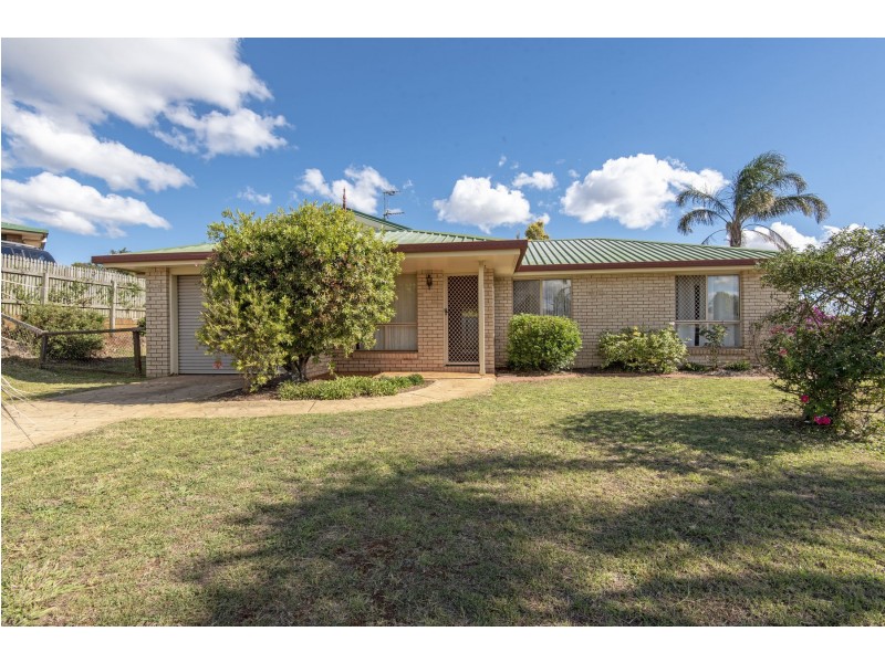 5 Jade Close, Darling Heights QLD 4350