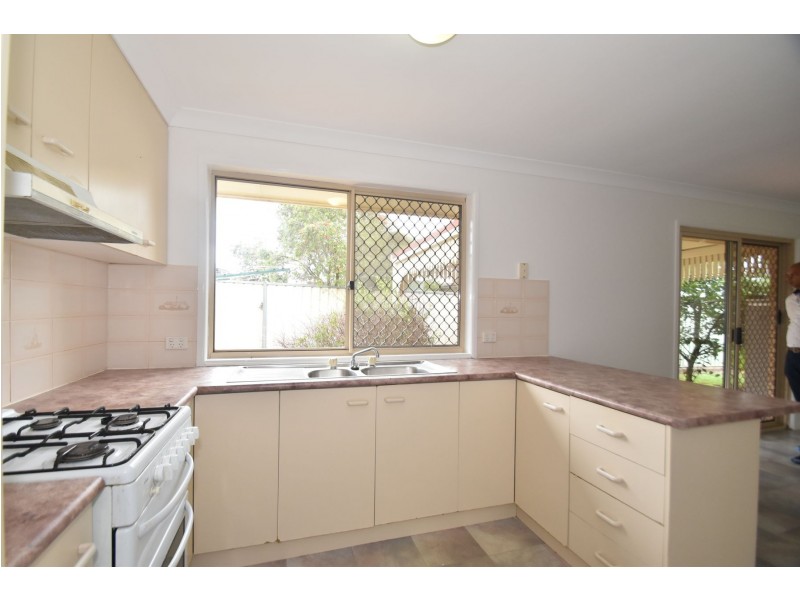 5 Jade Close, Darling Heights QLD 4350