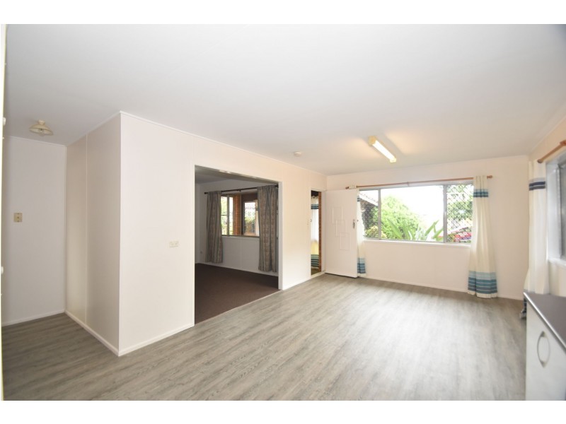 15 Sprott Street, Wilsonton QLD 4350