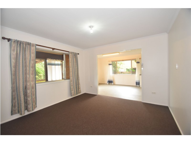 15 Sprott Street, Wilsonton QLD 4350