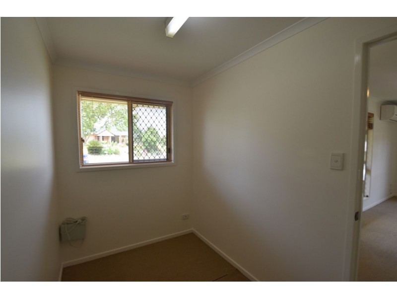 2 Kurtz Street, Kearneys Spring QLD 4350