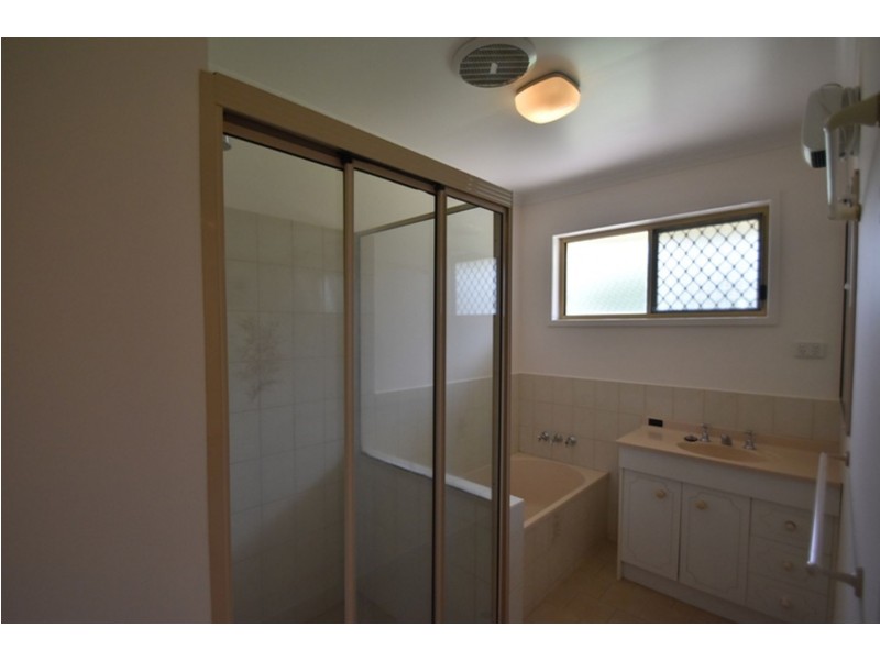 2 Kurtz Street, Kearneys Spring QLD 4350