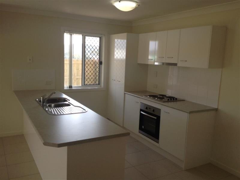 10 Lila Drive, Cotswold Hills QLD 4350