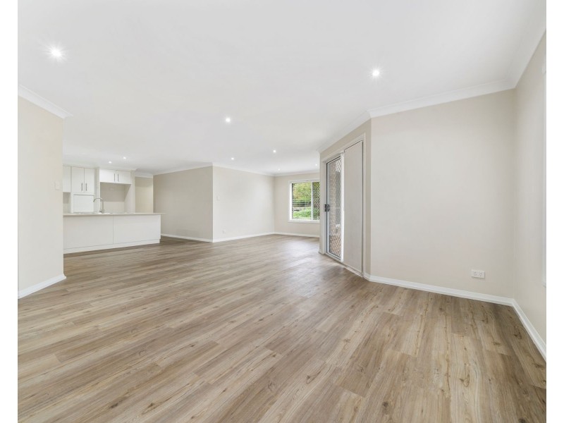 4 Trevean Drive, Kleinton QLD 4352