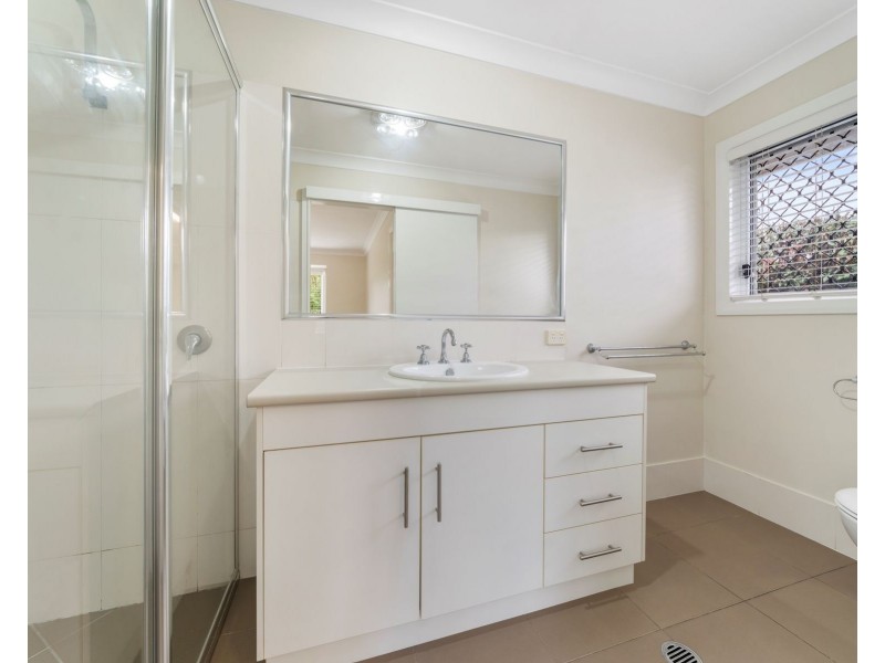 4 Trevean Drive, Kleinton QLD 4352