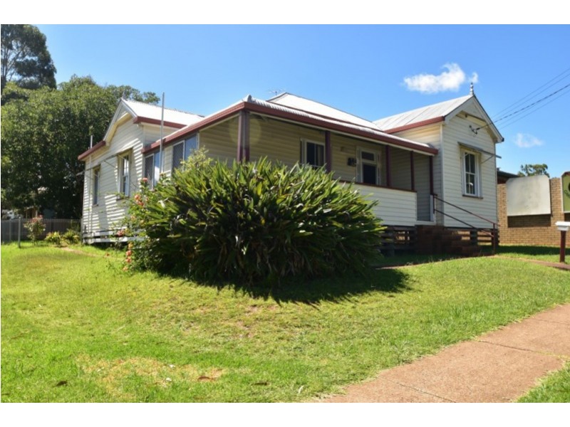 716 Ruthven Street, South Toowoomba QLD 4350