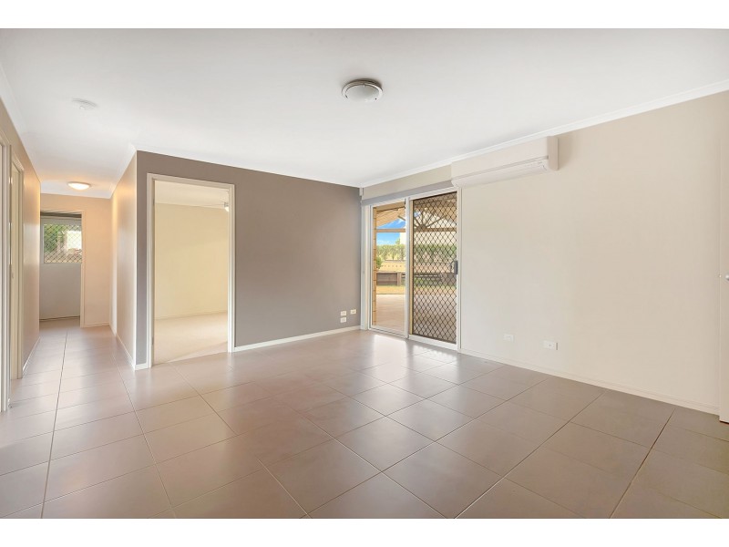 22 Curlew Street, Meringandan West QLD 4352