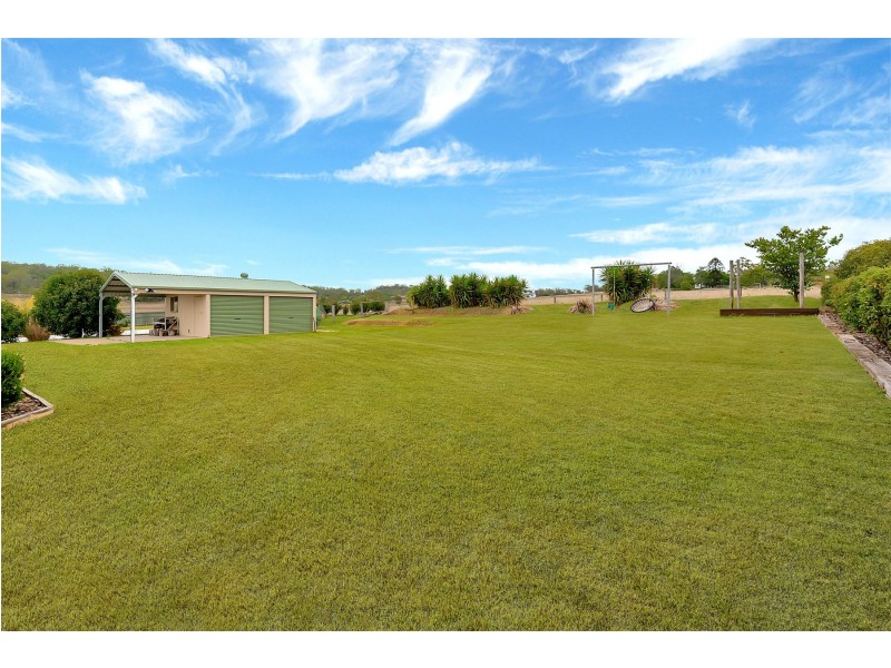 22 Curlew Street, Meringandan West QLD 4352