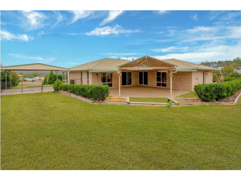 22 Curlew Street, Meringandan West QLD 4352