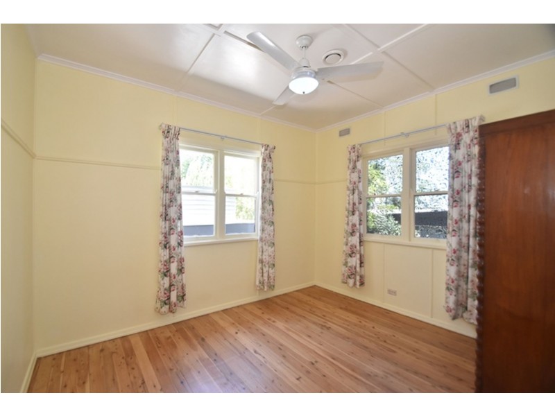 280 Alderley Street, Centenary Heights QLD 4350