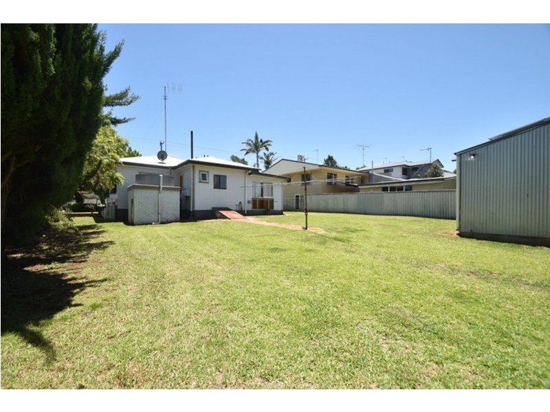 280 Alderley Street, Centenary Heights QLD 4350