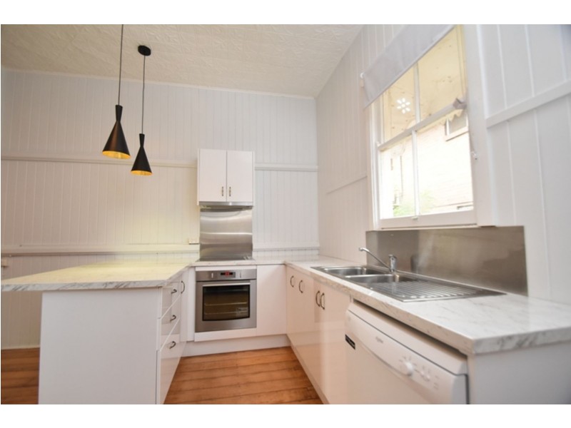 95 Ramsay Street, Centenary Heights QLD 4350