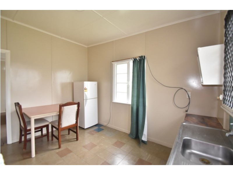 3/204 Long Street, South Toowoomba QLD 4350