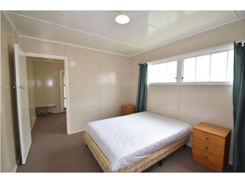 3/204 Long Street, South Toowoomba QLD 4350