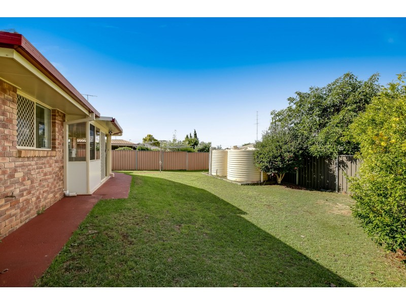 26 Broadfoot Street, Kearneys Spring QLD 4350