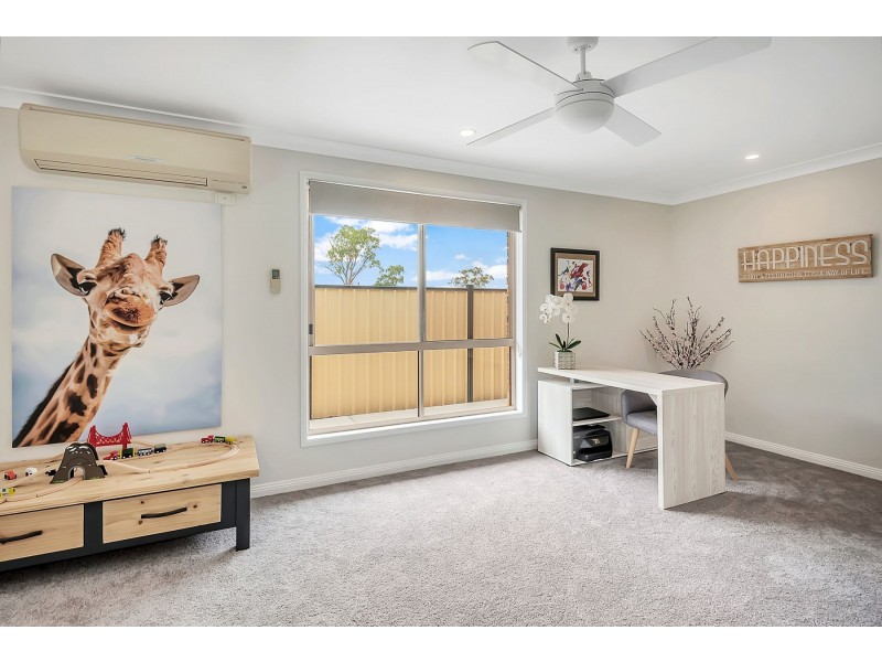 12 Bayley Street, Pittsworth QLD 4356