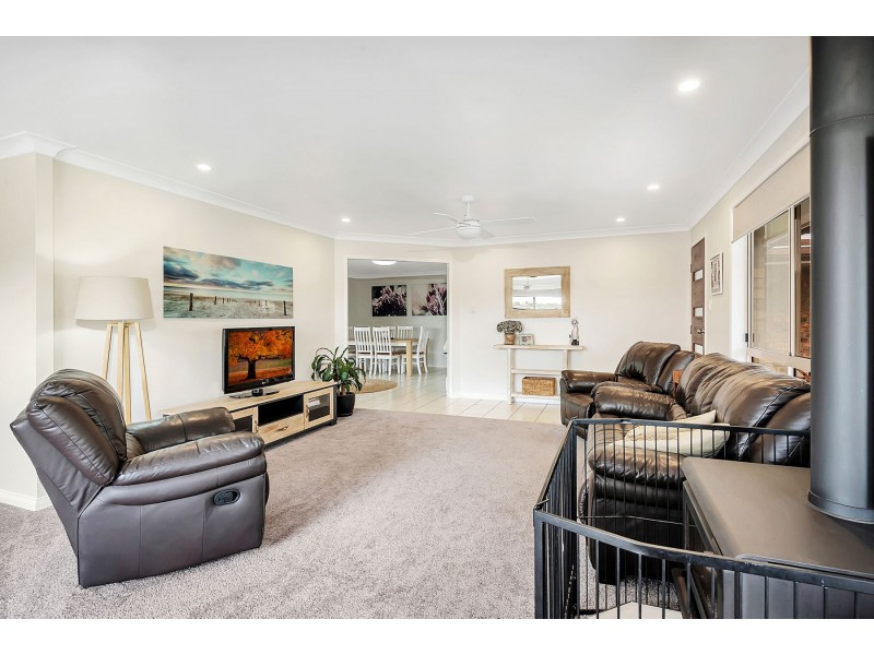 12 Bayley Street, Pittsworth QLD 4356