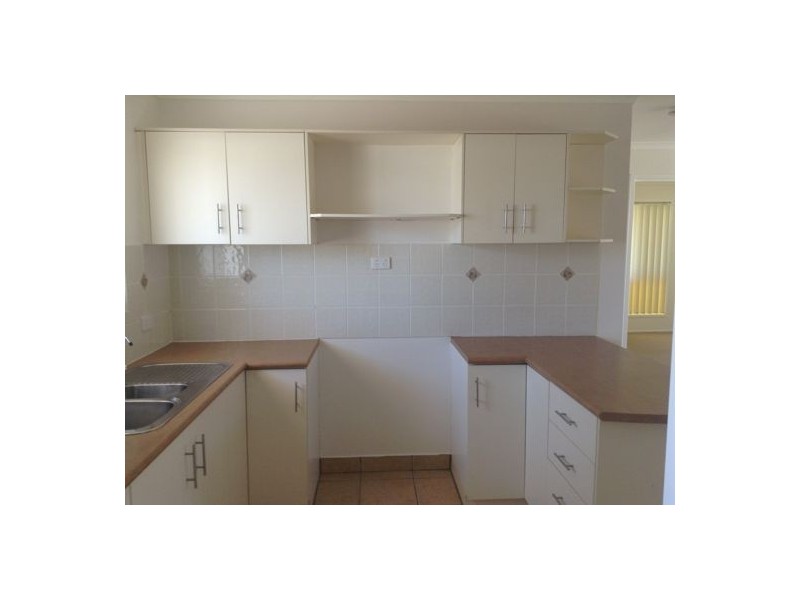 1/36 Crotty Street, Centenary Heights QLD 4350