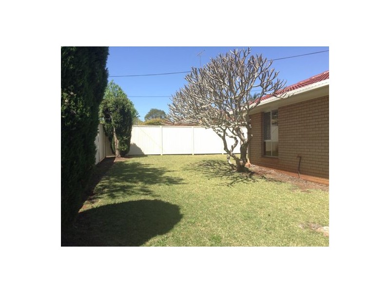 1/36 Crotty Street, Centenary Heights QLD 4350