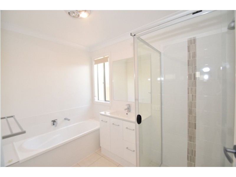 5 Minnett Street, Glenvale QLD 4350