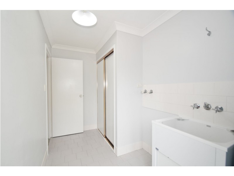 4 Radiata Court, Darling Heights QLD 4350