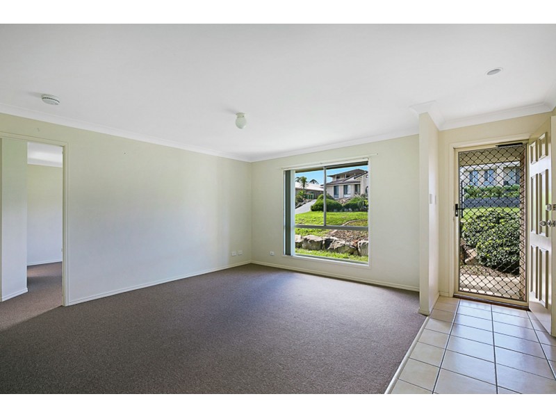 5 Cuttaburra Crescent, Glenvale QLD 4350