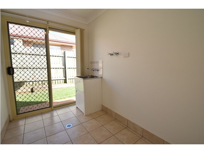 10 Goodman Court, Middle Ridge QLD 4350