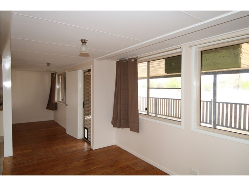 29 William Street, Cambooya QLD 4358