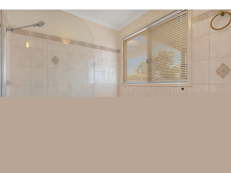 8 John Street, Goombungee QLD 4354