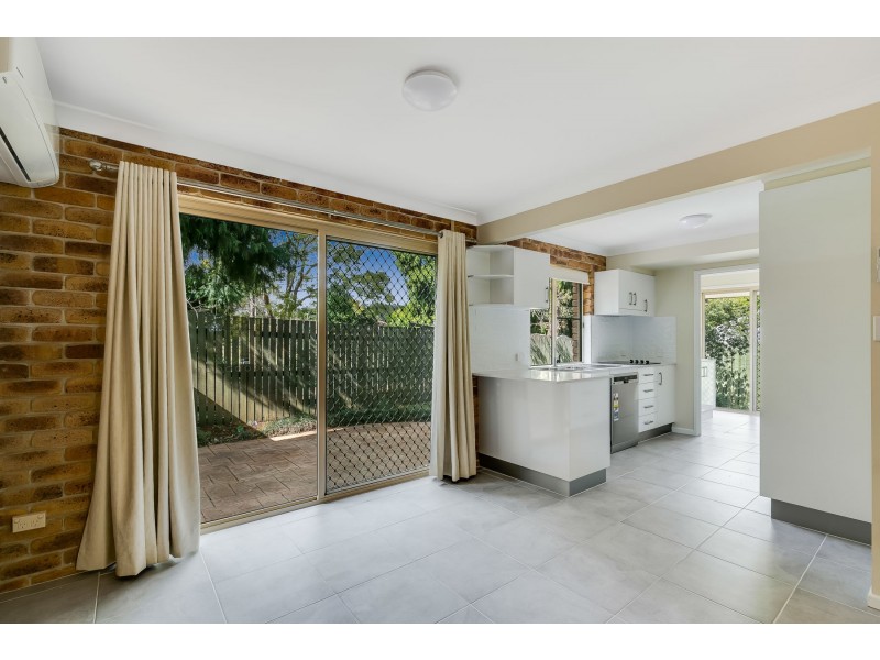 2/1 Tracey Street, Rangeville QLD 4350