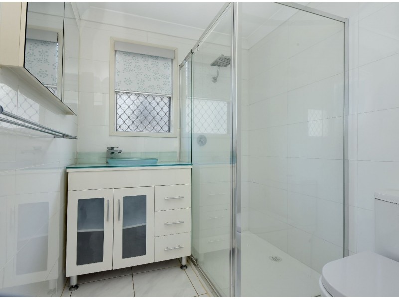 9 Glasgow Street, North Toowoomba QLD 4350