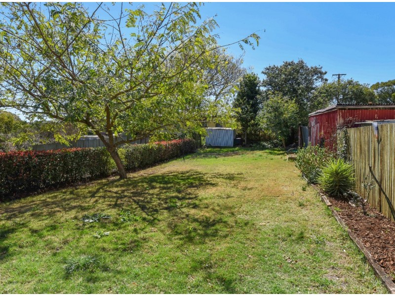 9 Glasgow Street, North Toowoomba QLD 4350