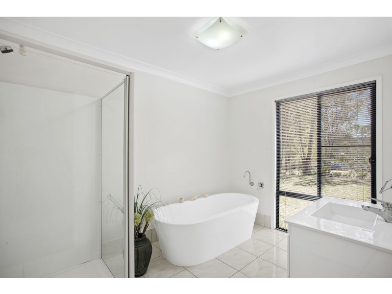 1002 Groomsville Road, Geham QLD 4352