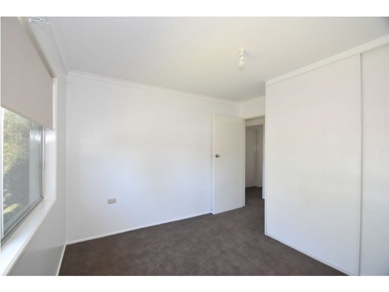 19 Coates Street, Centenary Heights QLD 4350