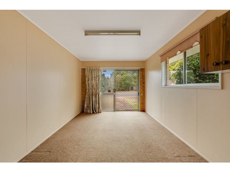 25 Wyalla Street, Newtown QLD 4350