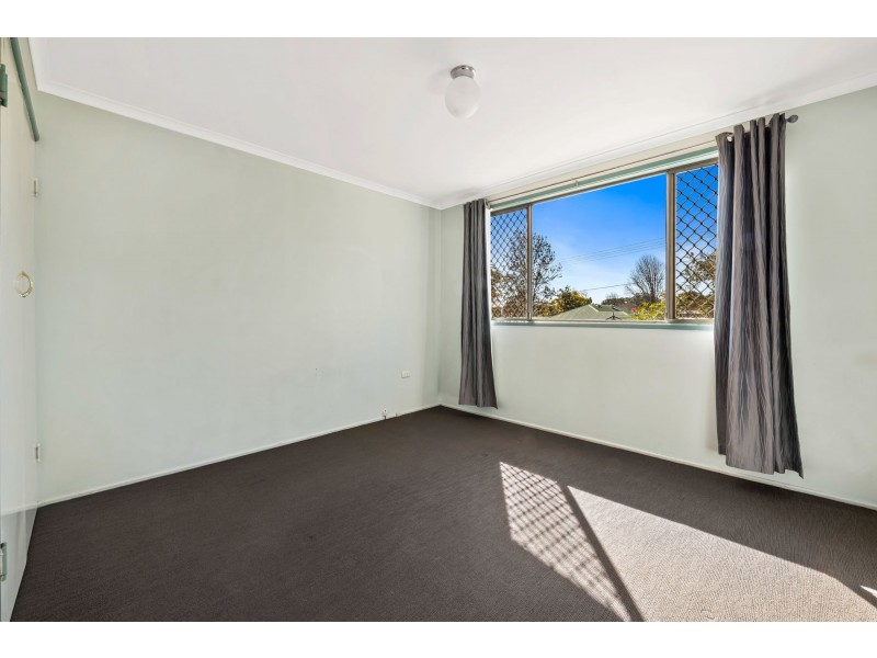 12 Spies Court, Mount Lofty QLD 4350