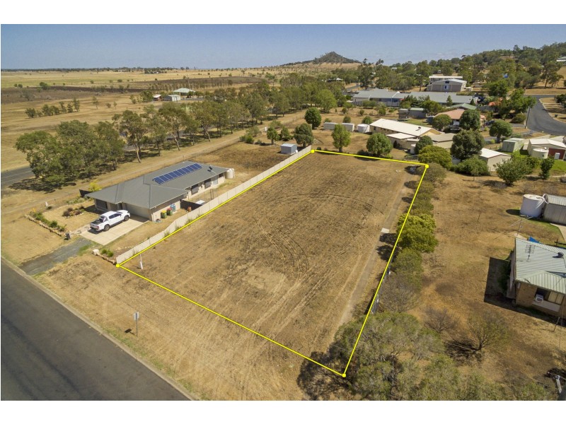 29 Ruby Street, Kingsthorpe QLD 4400