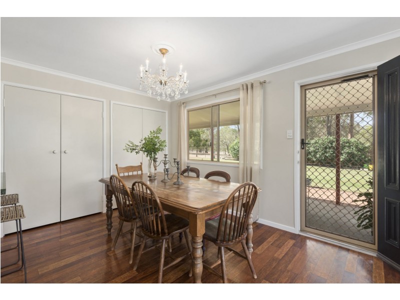 745 Murphys Creek Road, Upper Lockyer QLD 4352