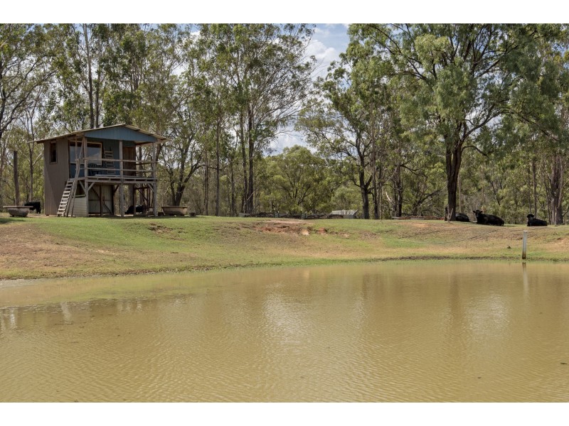 745 Murphys Creek Road, Upper Lockyer QLD 4352
