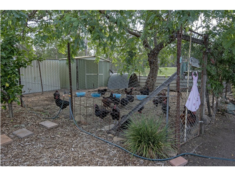 745 Murphys Creek Road, Upper Lockyer QLD 4352