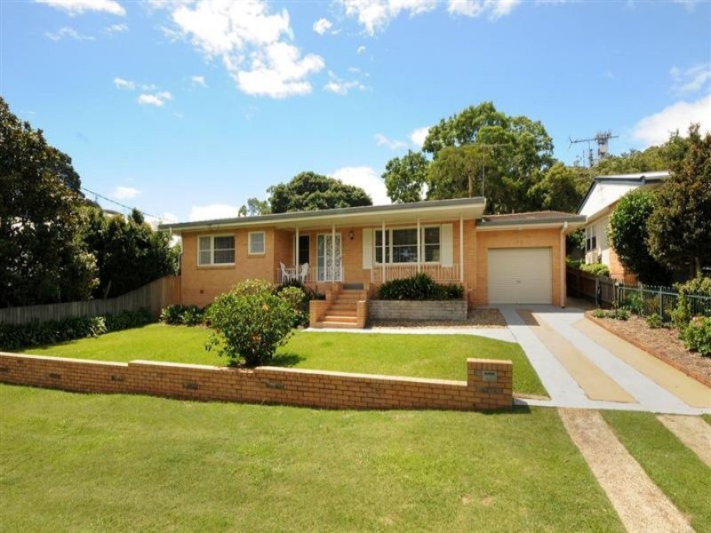 35 Range Street, Mount Lofty QLD 4350