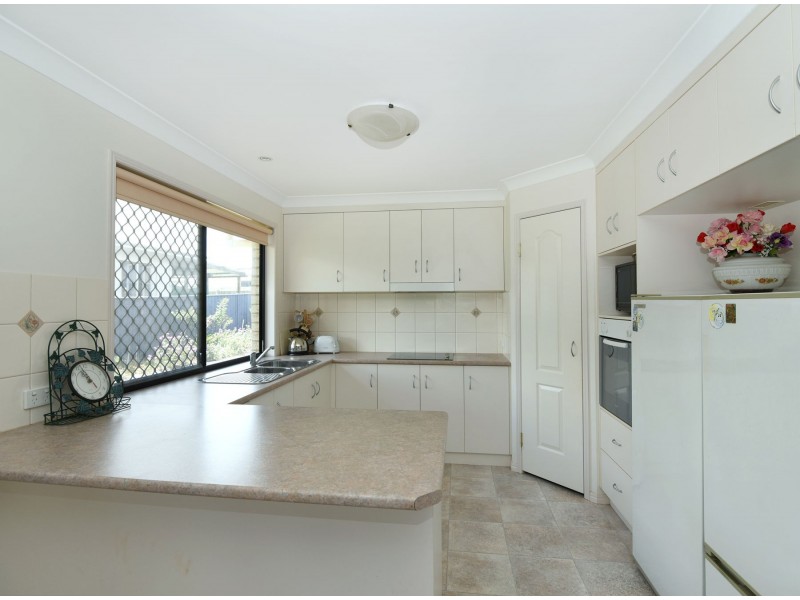 12 Underwood Crescent, Harristown QLD 4350