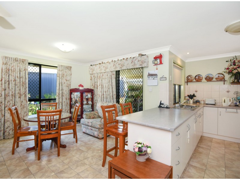 12 Underwood Crescent, Harristown QLD 4350