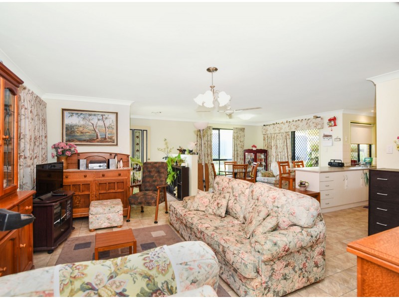 12 Underwood Crescent, Harristown QLD 4350