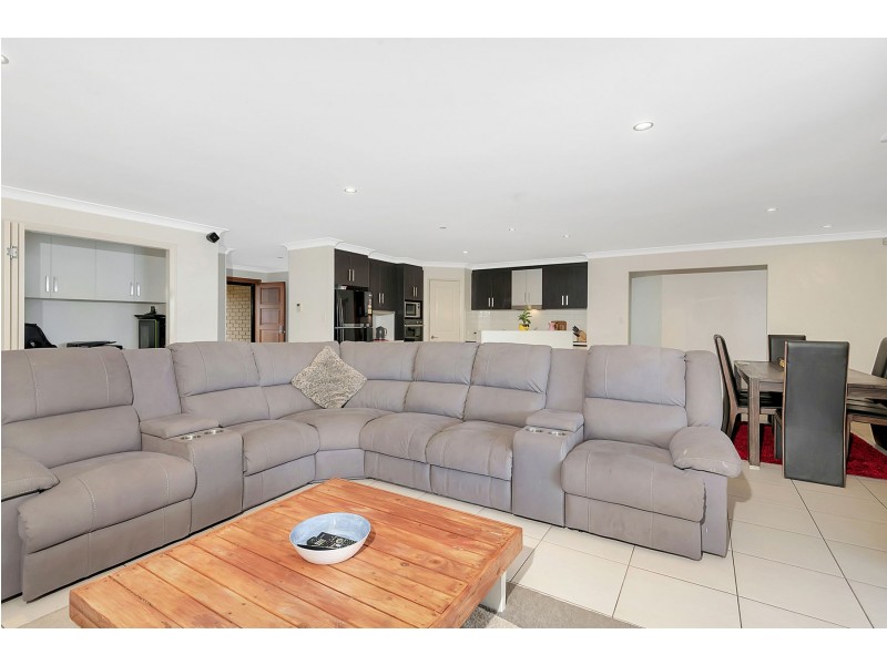 34 Elizabeth Street, Westbrook QLD 4350